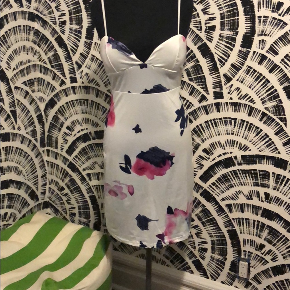 White flower dress